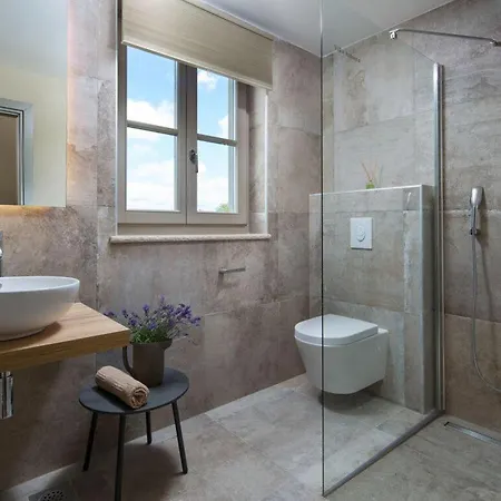 Hotel Astra Rovinj *